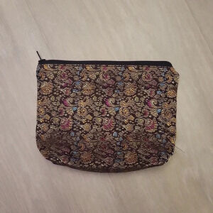 World Of Good Silk Zippered Handmade Floral‎ Pouch